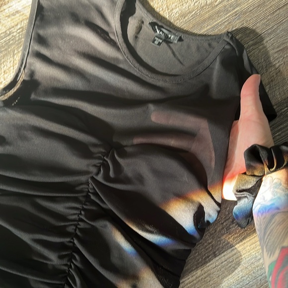 Dynamite Top - Picture 2 of 4